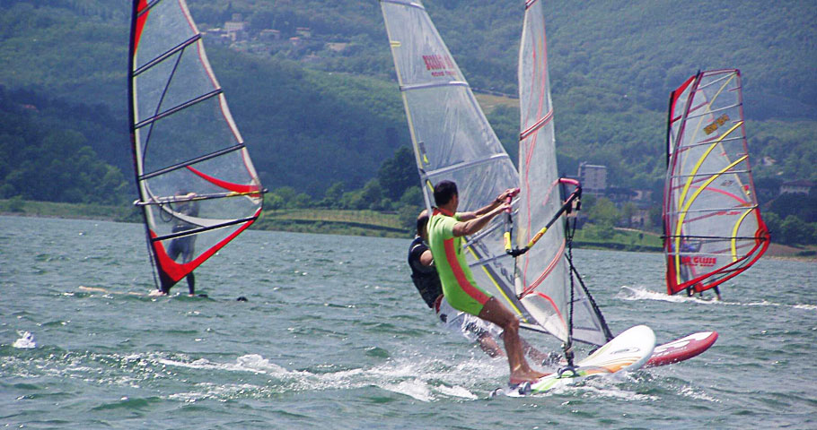 Wind surf nel Mugello 4 Wind surf nel Mugello 4